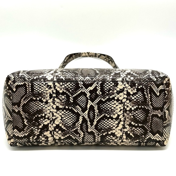 Michael Kors Reed Large Tote Bag Snakeskin Cream/Black - Picture 6 of 12